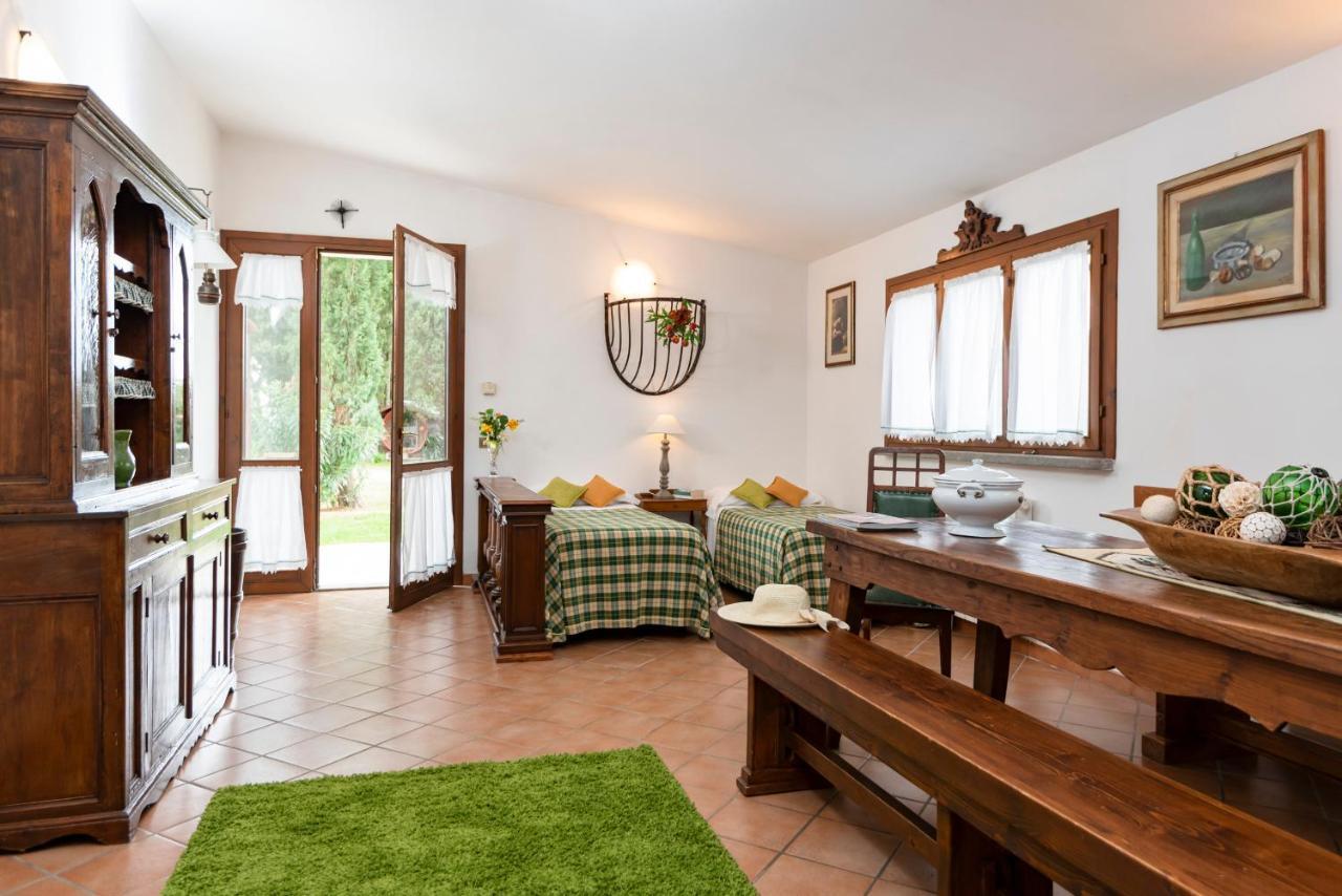 Agriturismo La Rombaia كاستيغليون ديلا بيسكايا المظهر الخارجي الصورة