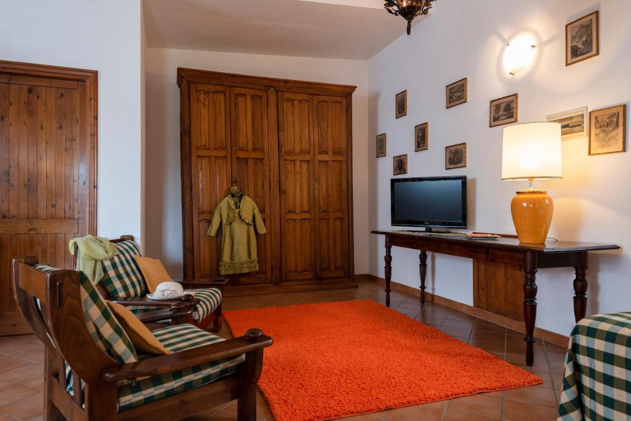 Agriturismo La Rombaia كاستيغليون ديلا بيسكايا المظهر الخارجي الصورة