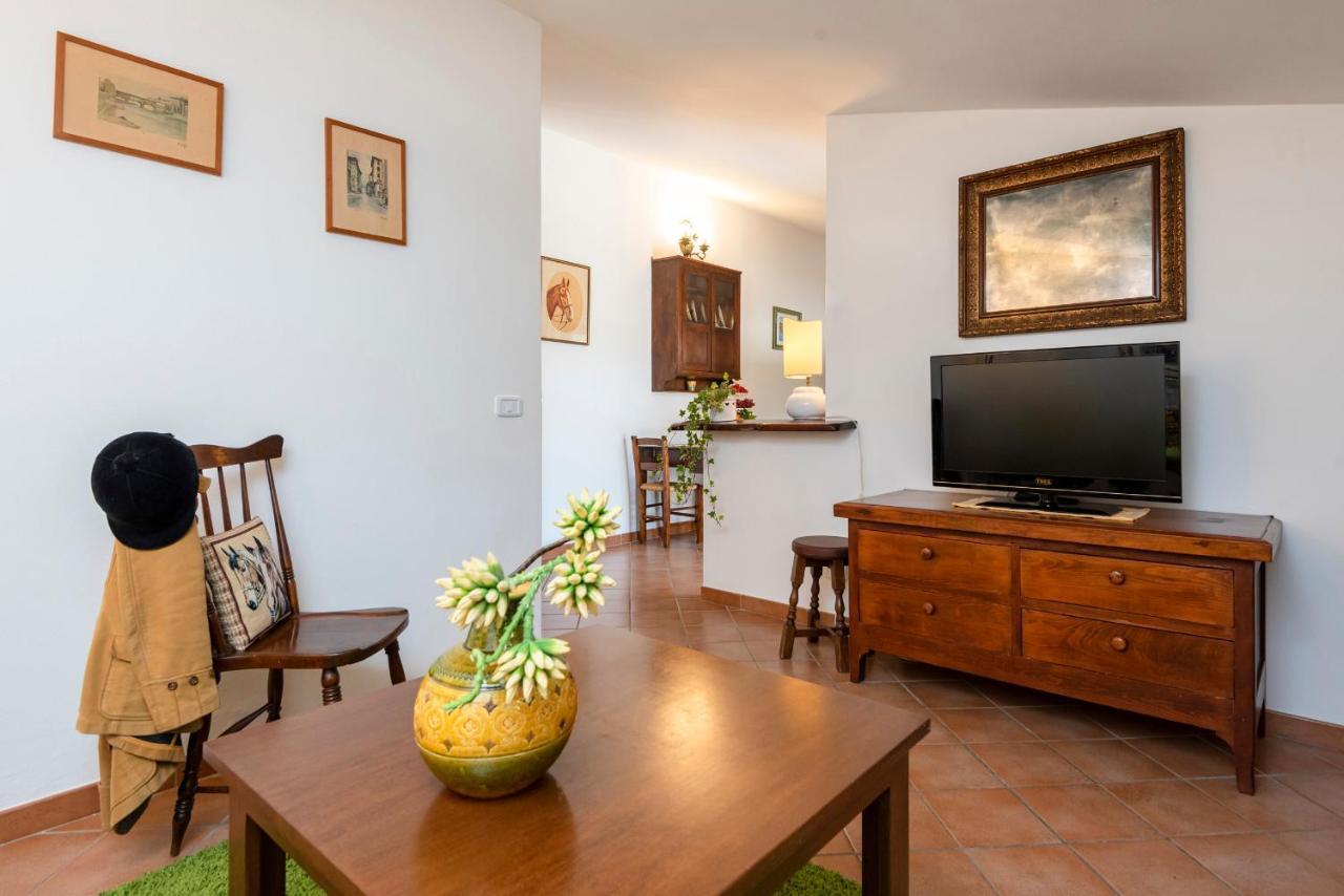 Agriturismo La Rombaia كاستيغليون ديلا بيسكايا المظهر الخارجي الصورة